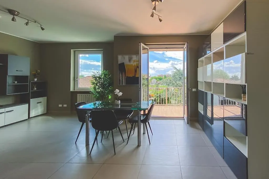 Apartament Comfort Urbano Con Box Auto Privato Pawia Włochy