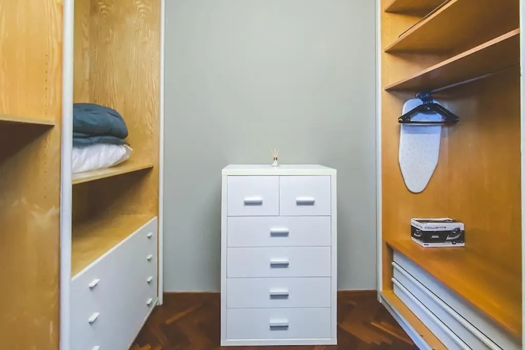 Comfort Urbano Con Box Auto Privato Pawia Apartament